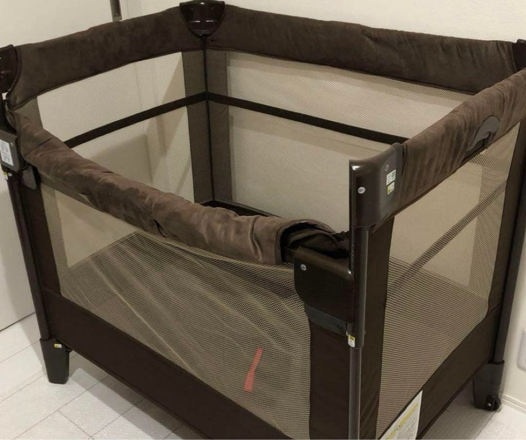 Aprica アップリカ　ココネルエアープラス　ベビーベッド　プレイヤード