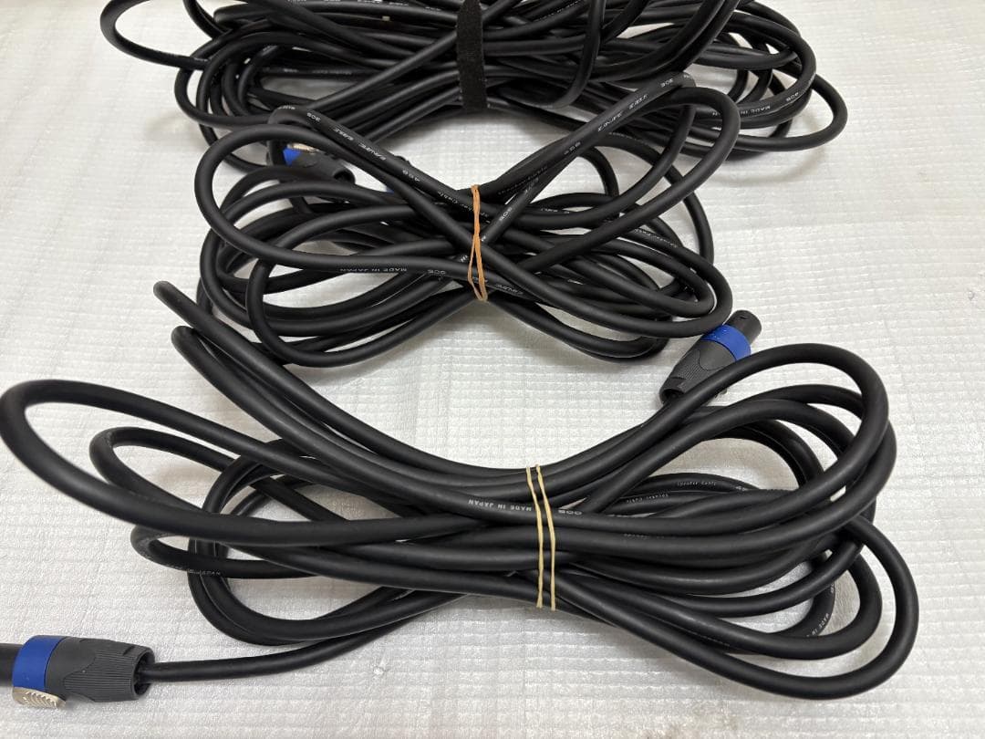 SPEAKON NL4FX CANARE 4S8 スピーカーケーブル