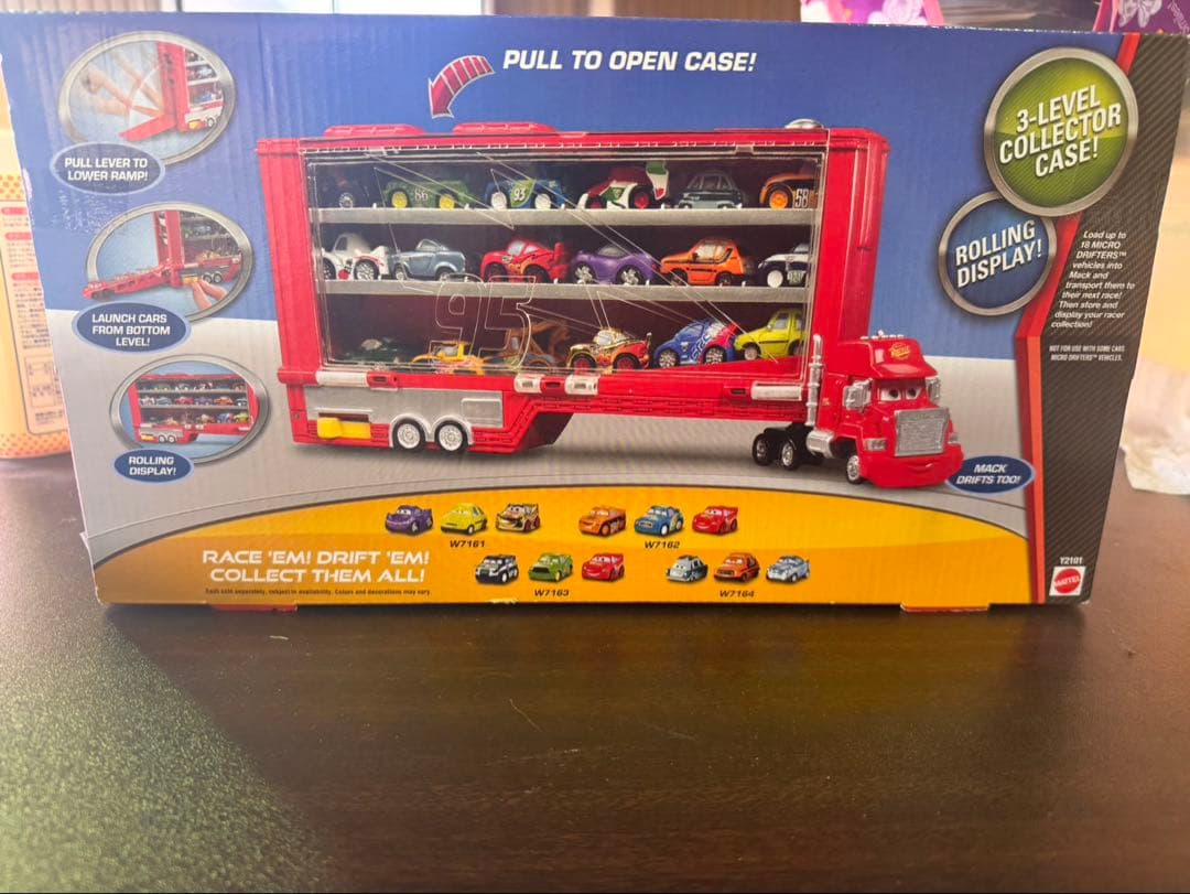 s1739 輸入品・未使用 マテル/カーズ/ミニカー格納コレクターケース
