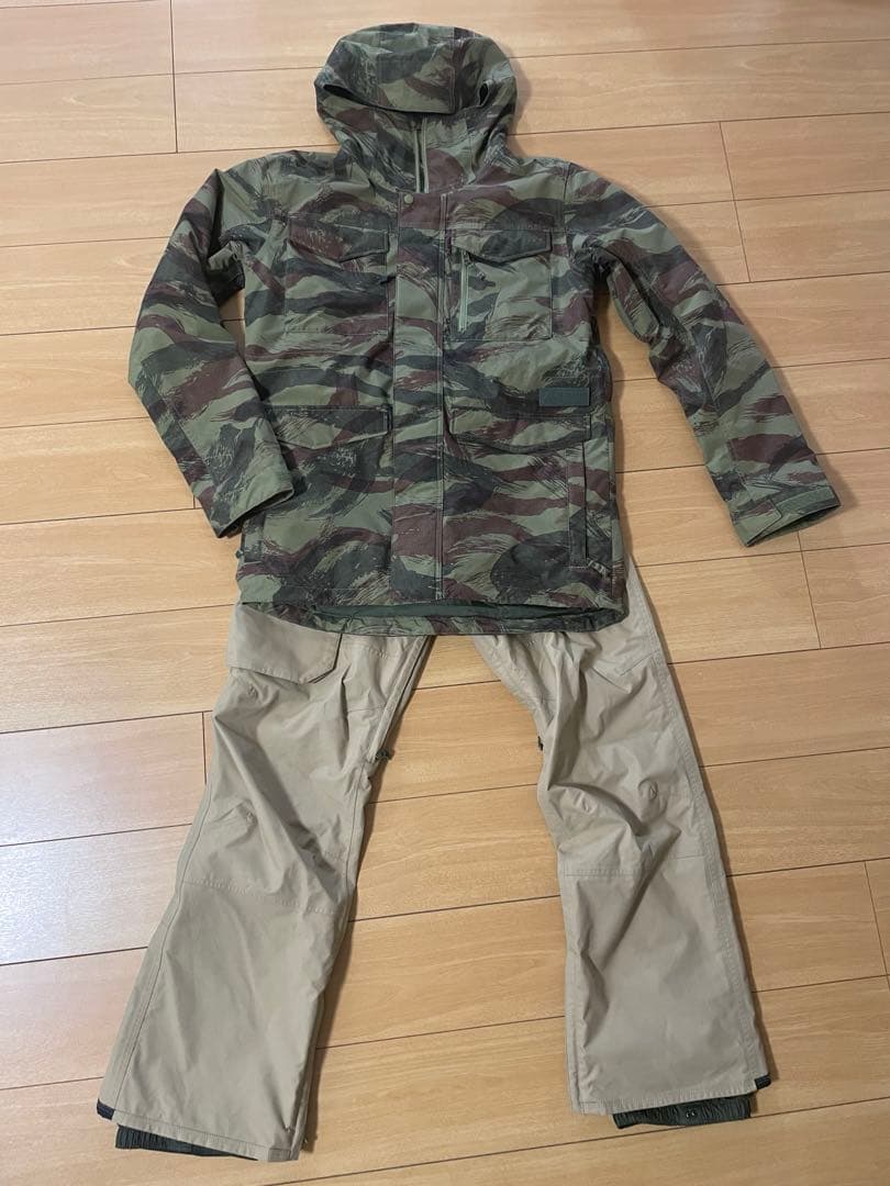 スノーボード　ウェア　Burton