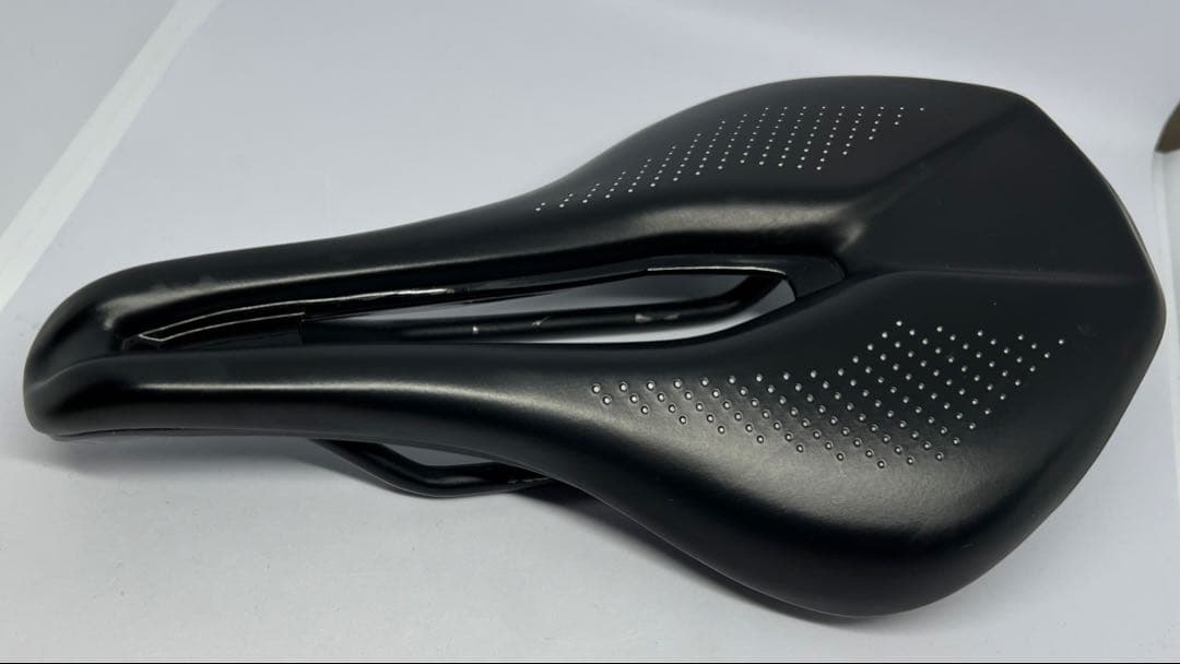 Specialized スペシャライズド Power Expert 143 黒