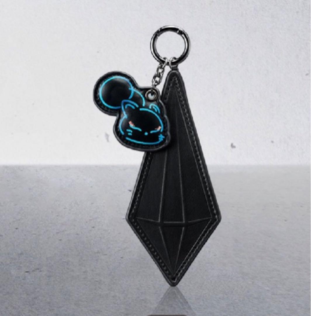 新品未開封shu uemura x FF14オリジナル クリスタル リップケース