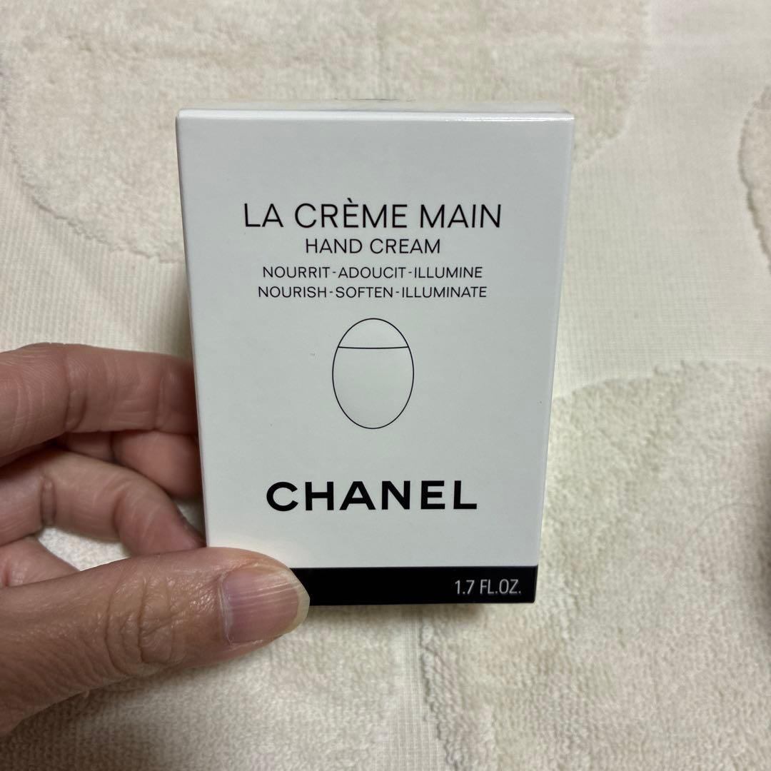 新品未使用！CHANELエッセンシャルケアセット※おまけ鏡付き