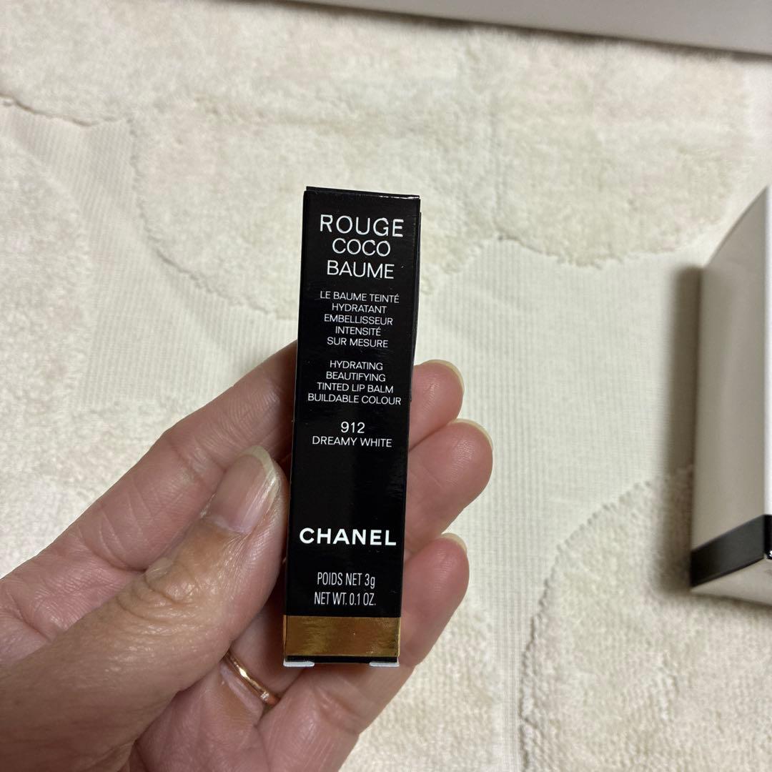 新品未使用！CHANELエッセンシャルケアセット※おまけ鏡付き