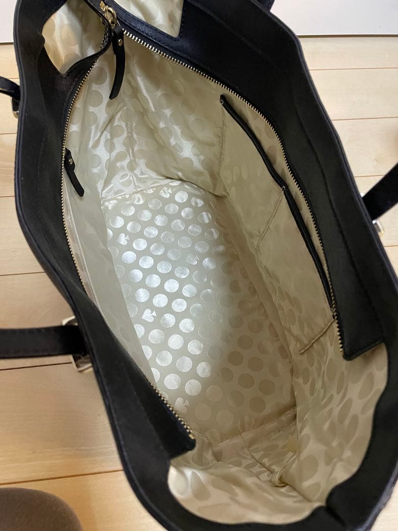 kate spade 黒 トートバッグ