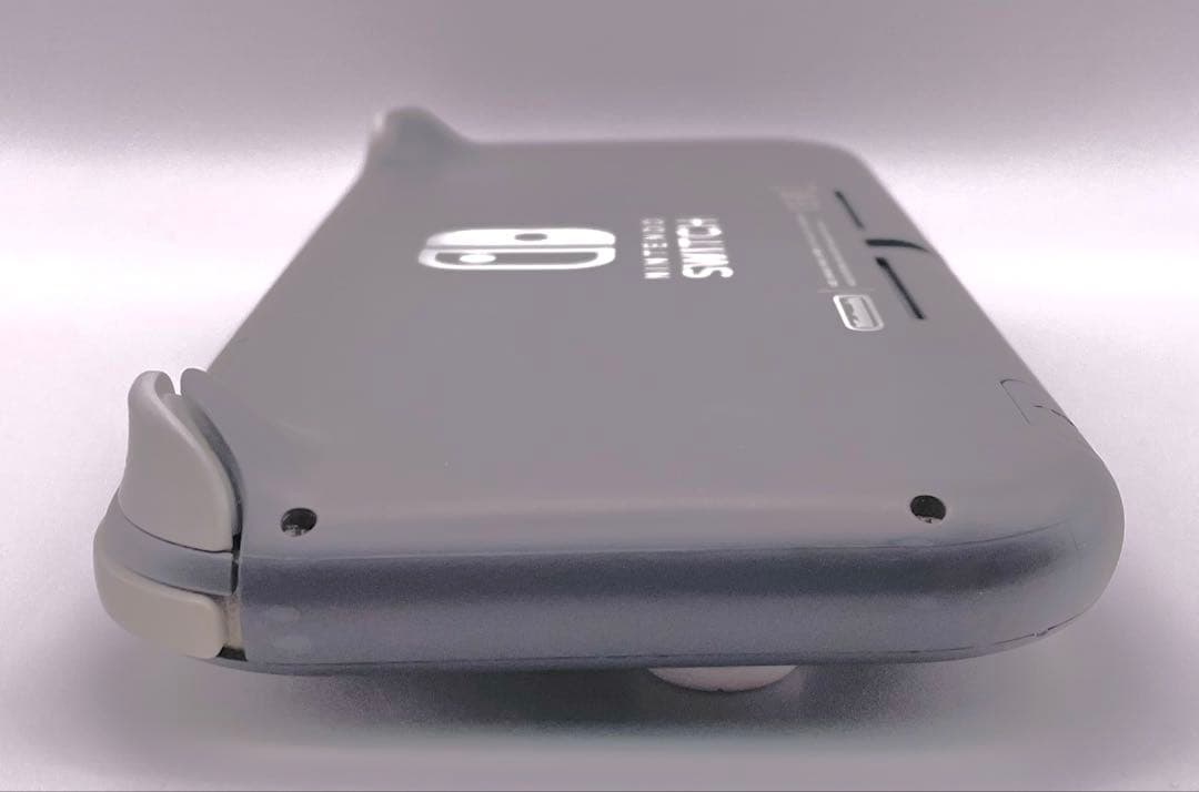 ほぼ新品‼️ニンテンドースイッチ ライト +純正充電+バッテリ新品+ガラスフィルム