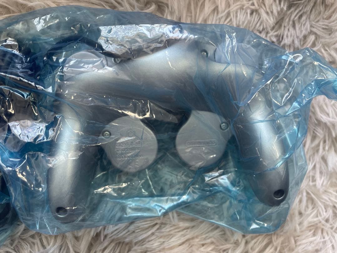 新品未使用 ゲームキューブ 専用 コントローラー シルバー 純正 任天堂