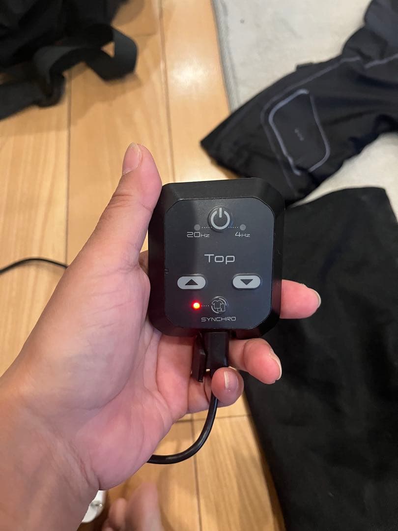 ゆ*ず様 シックスパッド上下正規品　上S下M