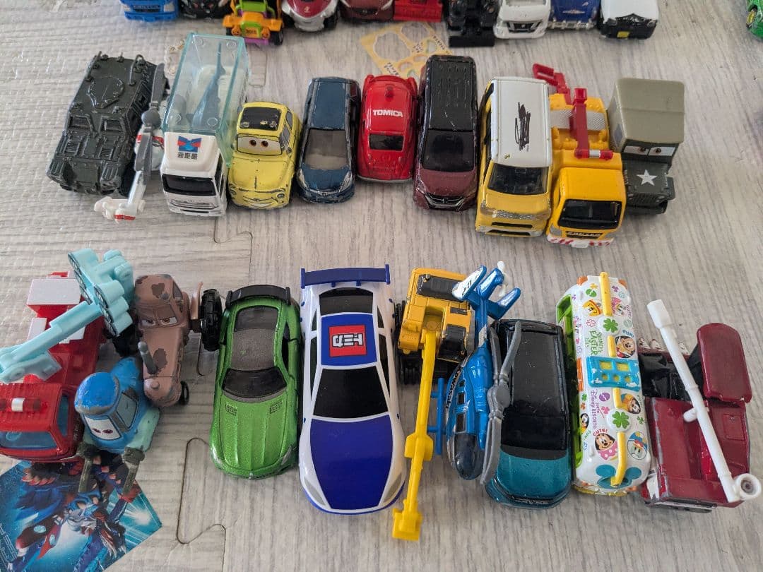 トミカ　まとめ売り　約110台