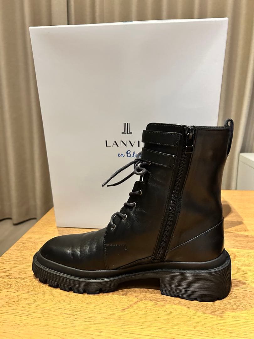 LANVIN en Bleu レースアップブーツ24、5