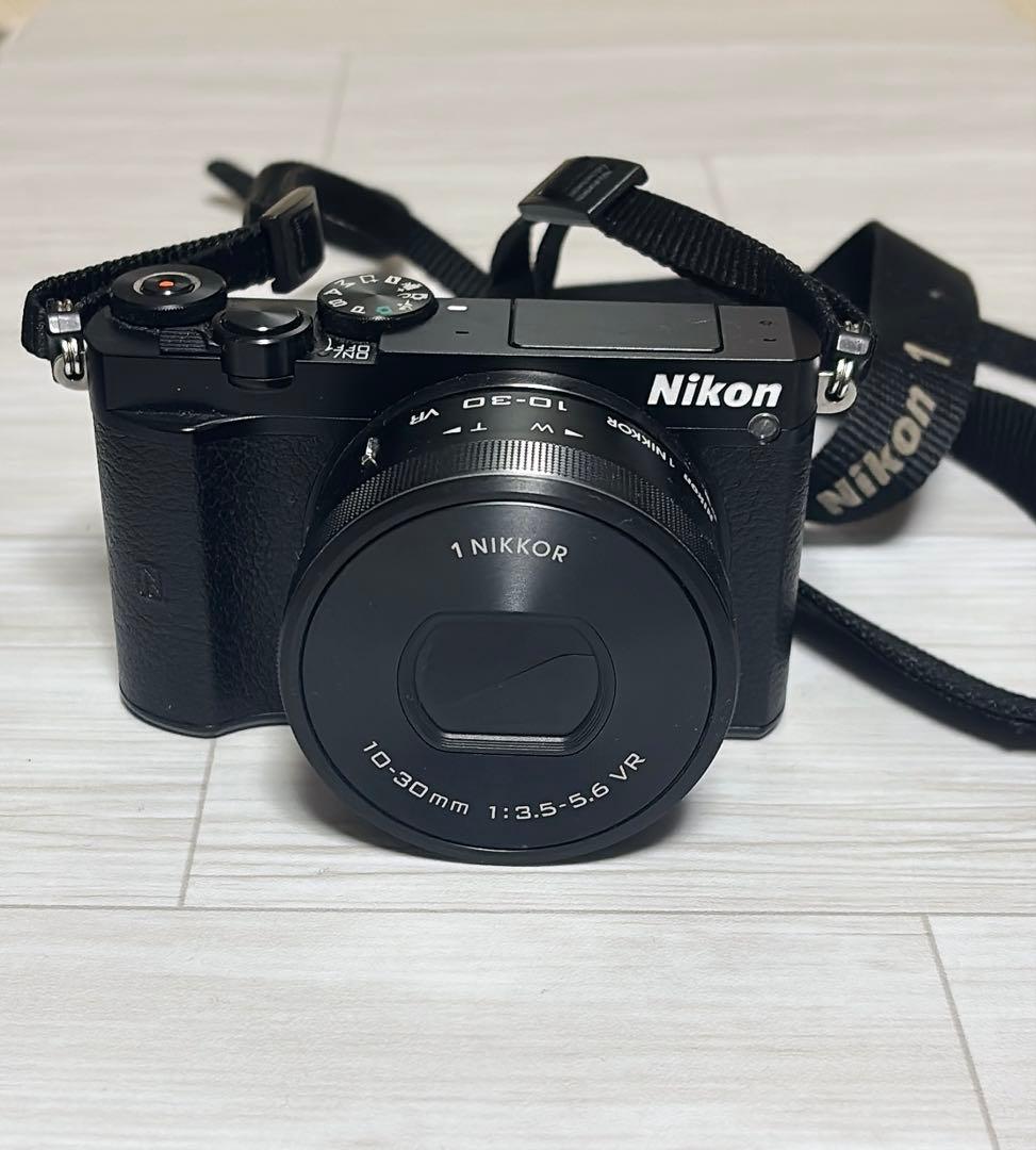 Nikon 1 J5 デジカメ【動作確認済み】