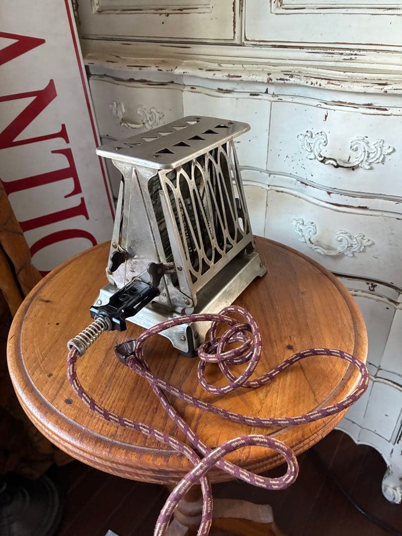 アンティーク　トースター　メタリック　美しい　メタルトースター　アメリカ30年代