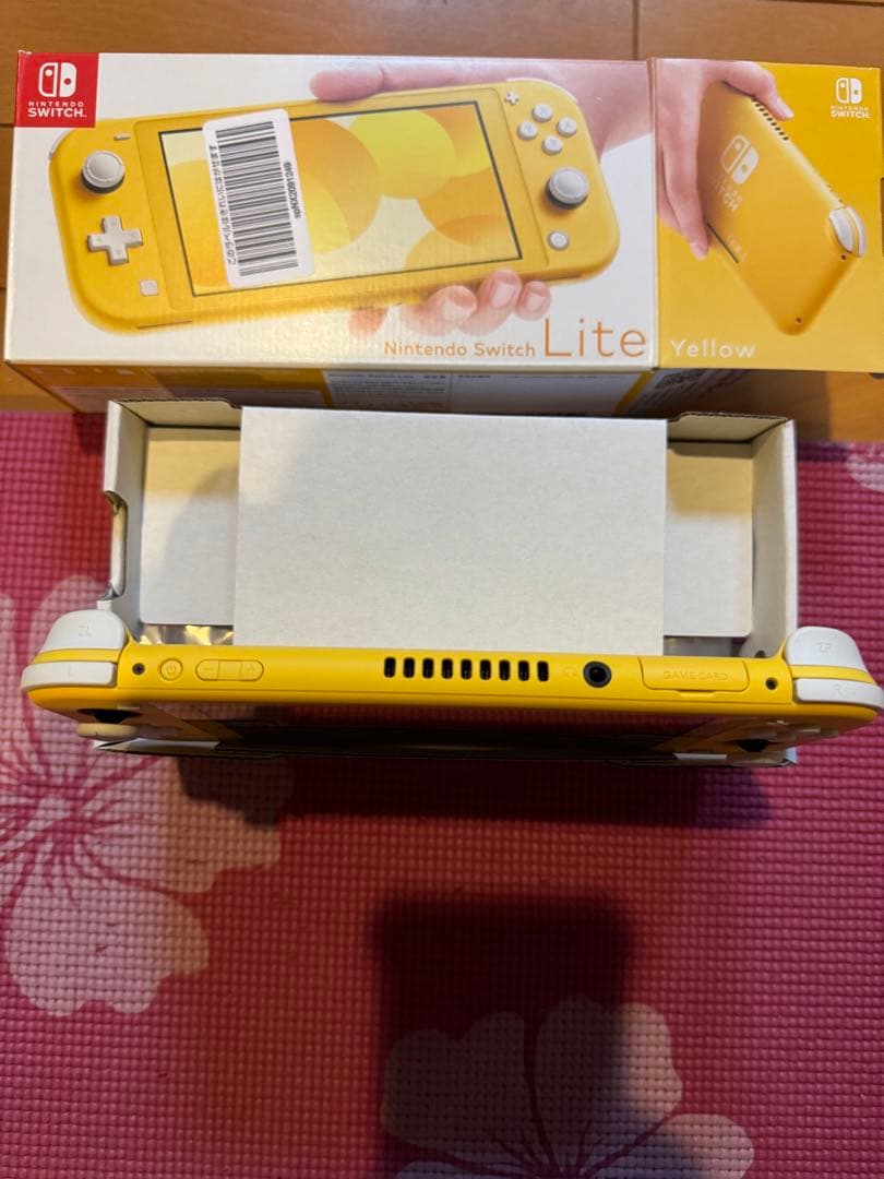 ⭐︎美品⭐︎Nintendo Switch Lite Yellow