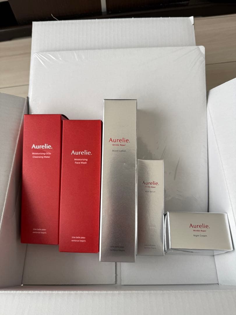 Aurelie オレリープレミアム集中ケアコース5点セット（未開封/新品）