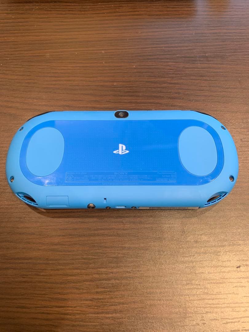 PSVITA PCH-2000 アクアブルー