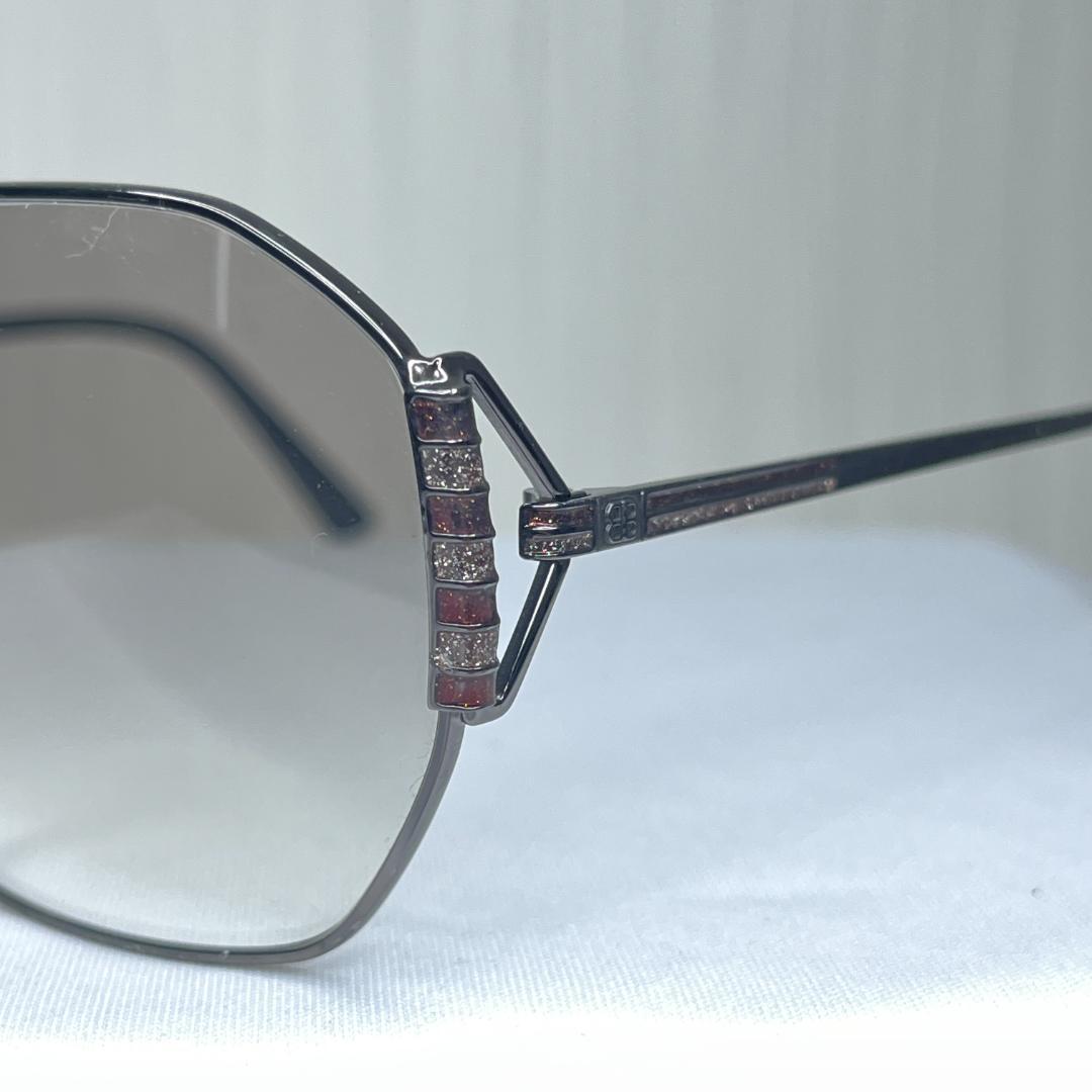 バレンシアガ　オクタゴン型金属フレームサングラス　メンズ　メタルフレーム