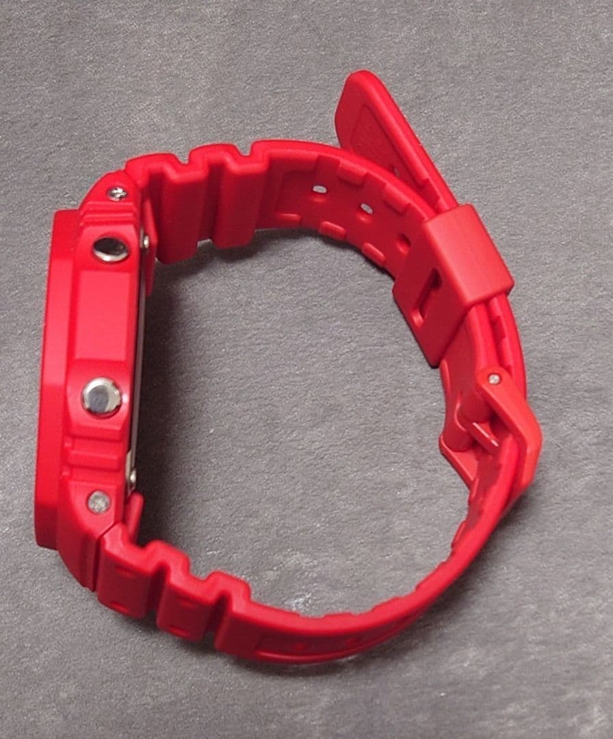 未使用G-SHOCK GA-2100-4AJF レッド