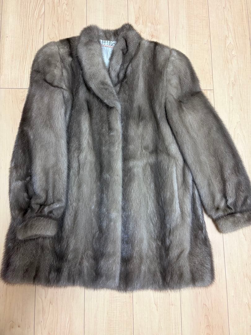 グレー 毛皮コート シルク裏地