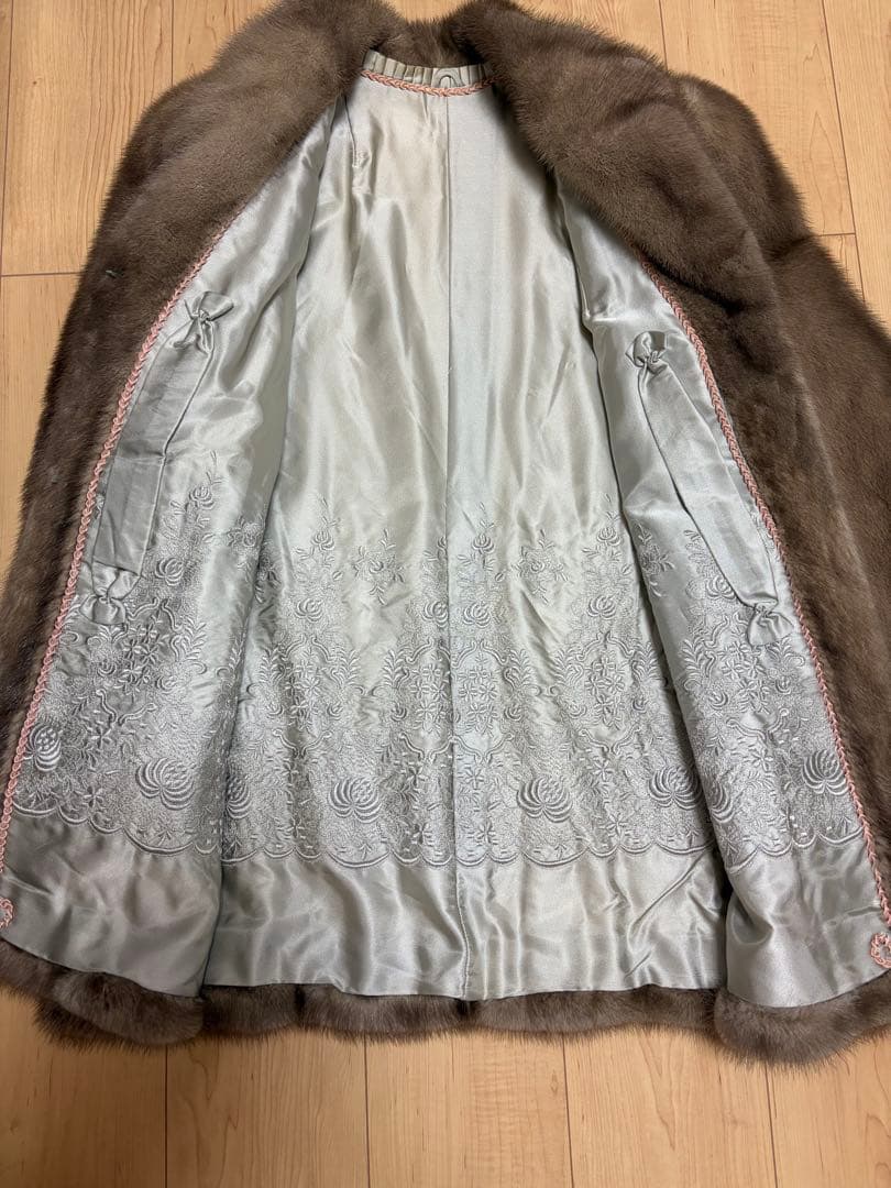 グレー 毛皮コート シルク裏地