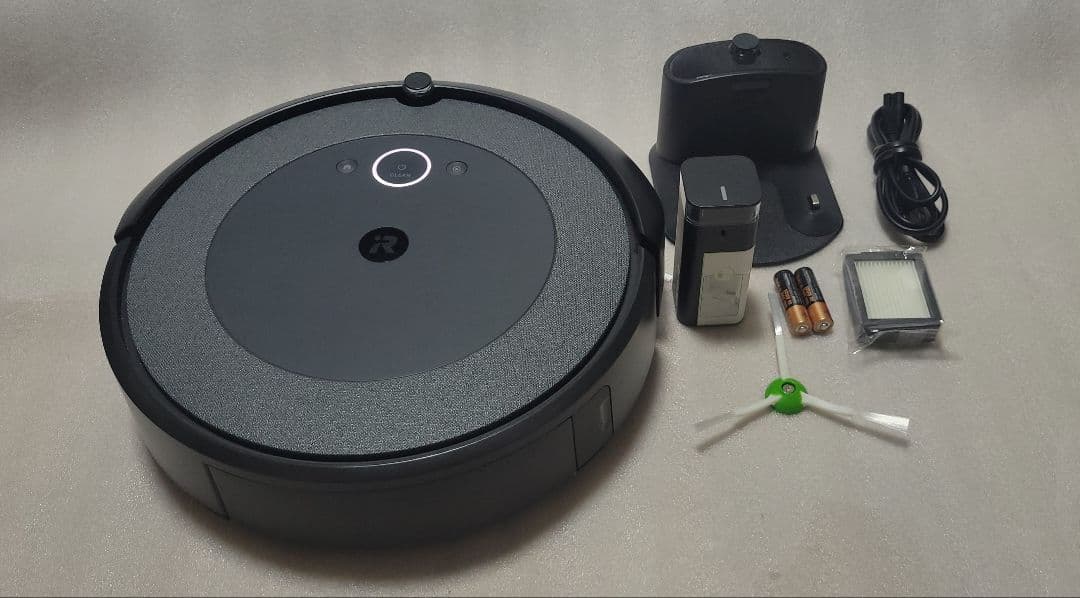 ロボット Irobot Roomba i3 掃除機 ブラック 充電ドック付き