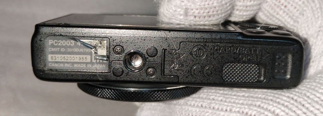 ジャンク　デジカメ　CANON　PC2003 （破損品）