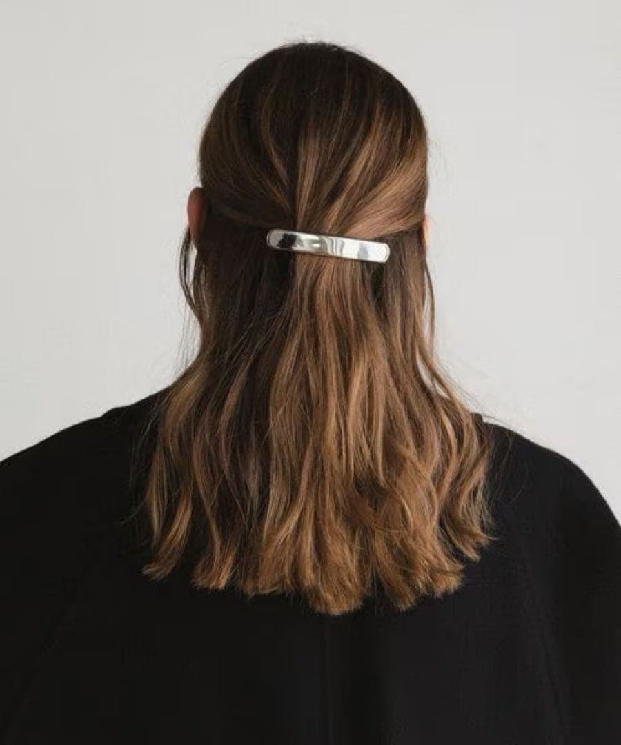 【新品】LETICIA メタル バレッタ シルバー