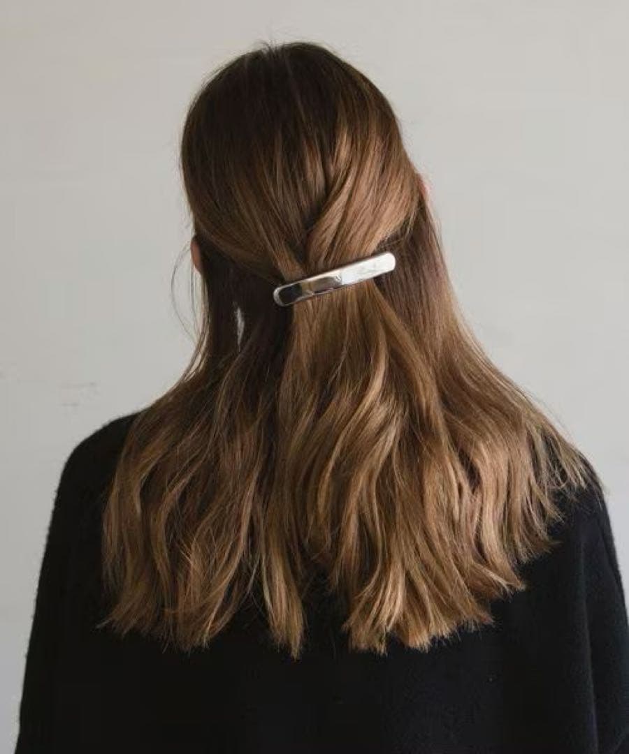 【新品】LETICIA メタル バレッタ シルバー