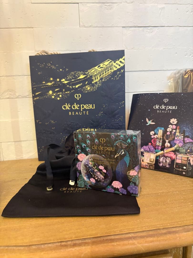 クレ・ド・ポー ボーテ ル・レオスールデクラ #111スペシャルカラーアイテム