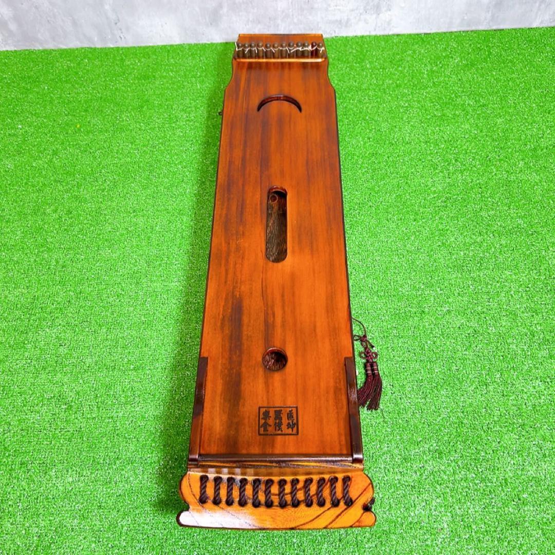 伽琴　カヤグム 和楽器 弦楽器　民族楽器　韓国　12弦　ケース付き