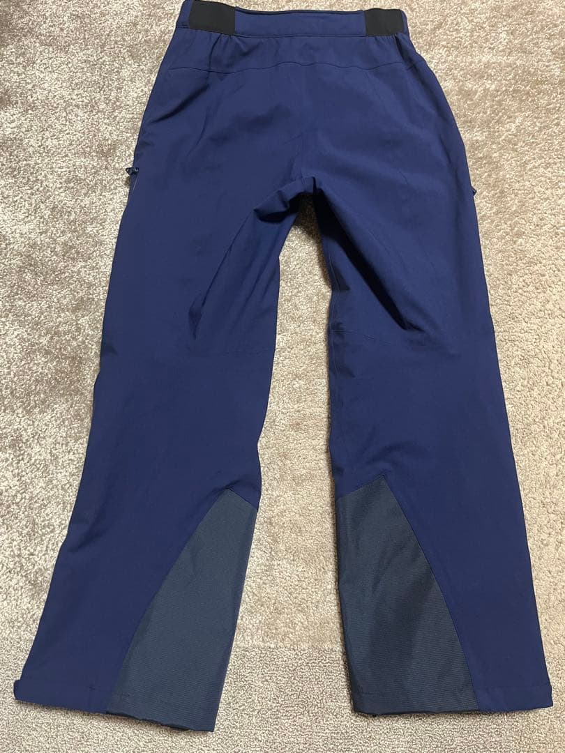 【新品】mont-bell ドライテックインシュレーテッドパンツ レディースM