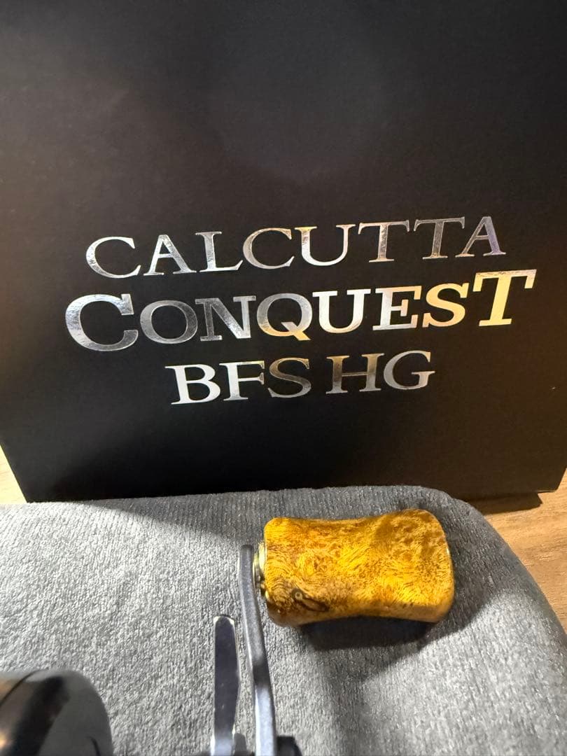 シマノカルカッタコンクエスト　17BFS HG 美品箱付き　中古