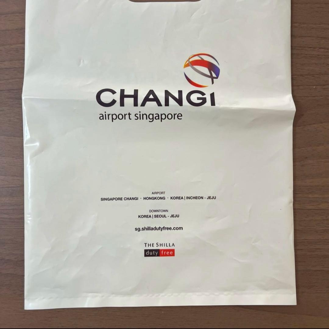 限定　希少　アナスイ　ファンタジアPOP　サプライズ　チャンギ空港