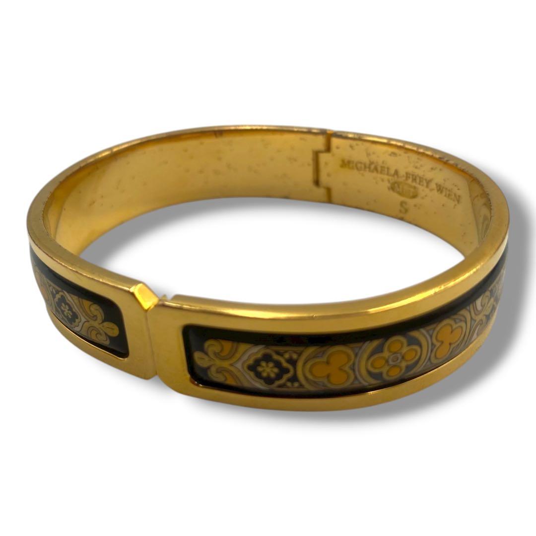 美品 MICHAELA FREY ミカエラフレイ バングル S 花柄 黒 金