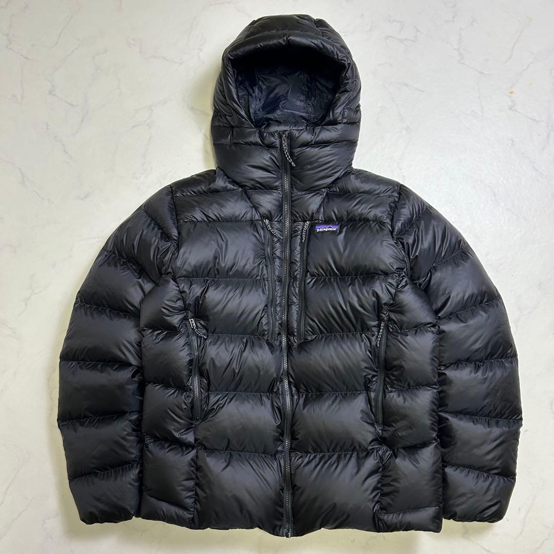 【現行モデル】極美品 パタゴニア フィッツロイダウンフーディ 黒 M 25年製