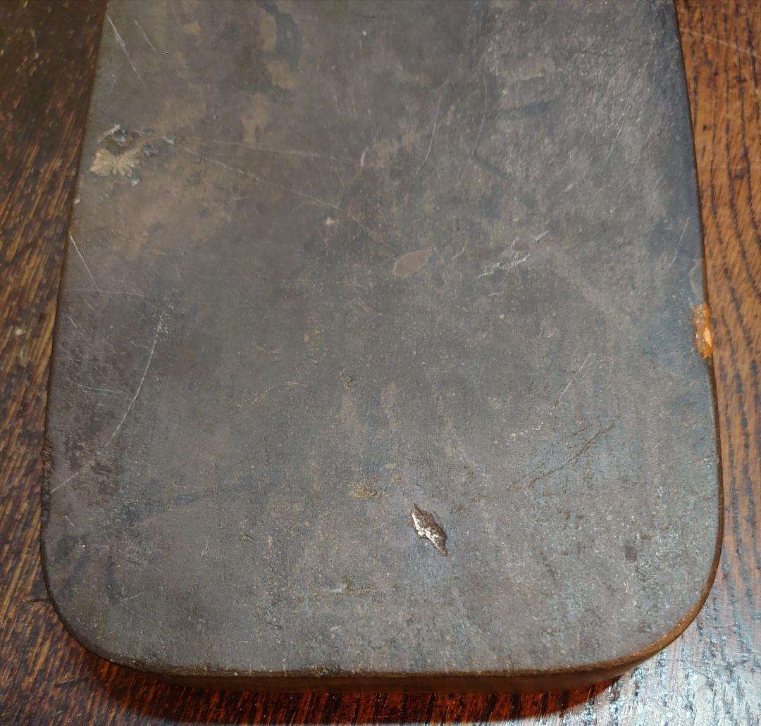 【文房具】書道具『中国 菊花石硯 天然石』縦18cm 横11cm 厚最大3.5