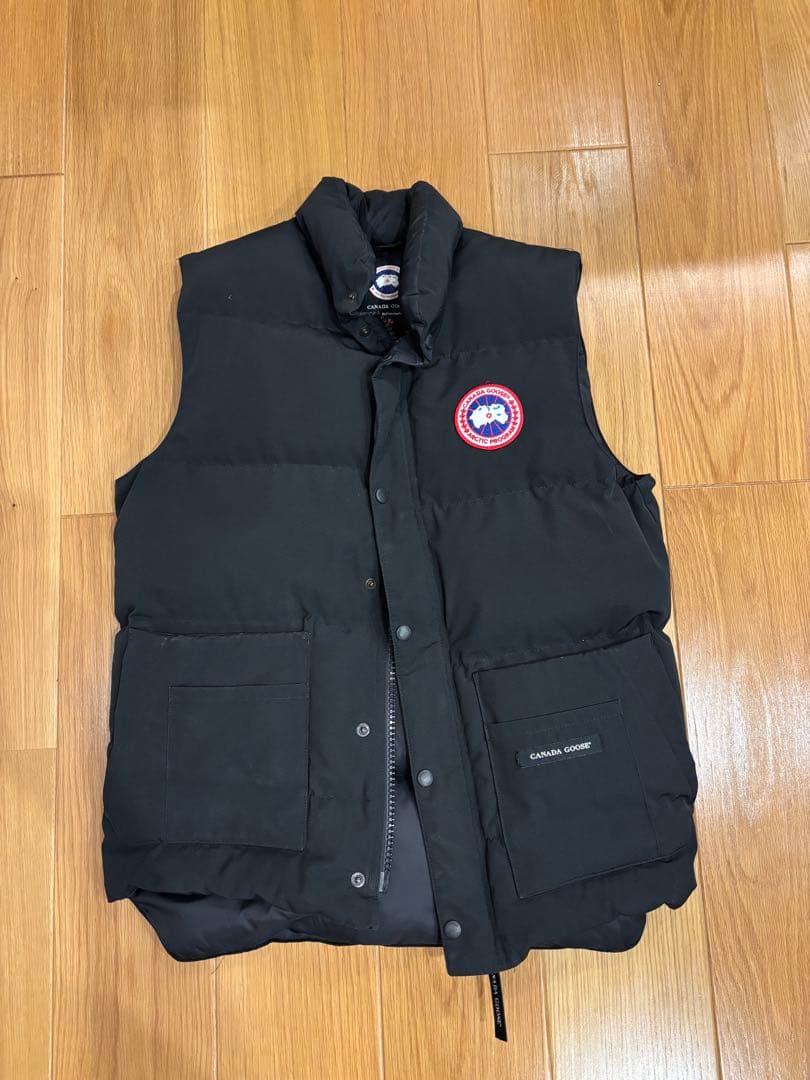   ブラック ダウンベスト