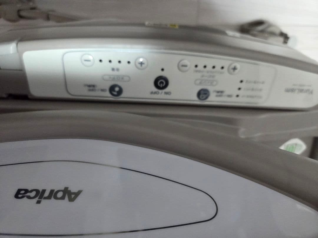 中古　アップリカ　電動ハイローチェア ユラリズム オート プレミアム