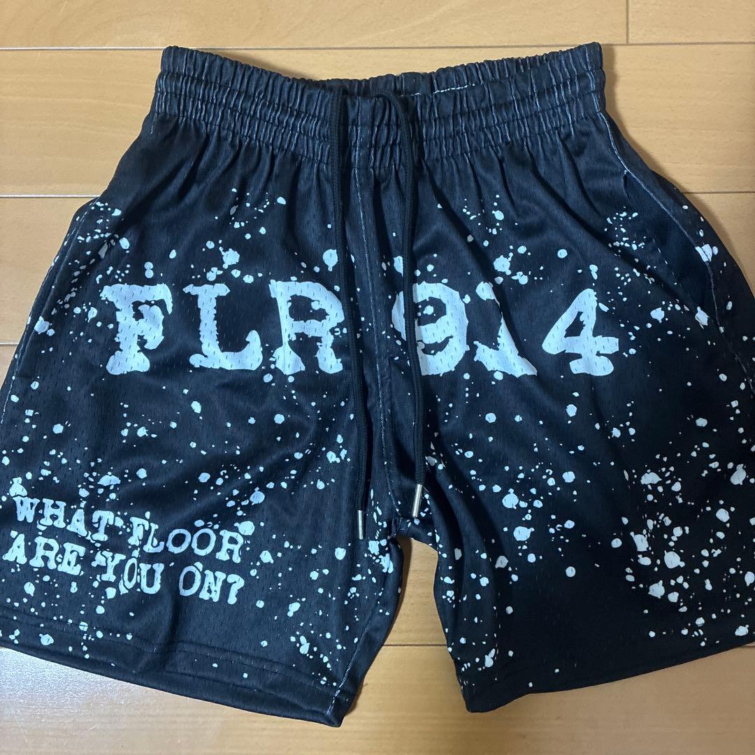 FLR 914 スプラッタープリントショートパンツ