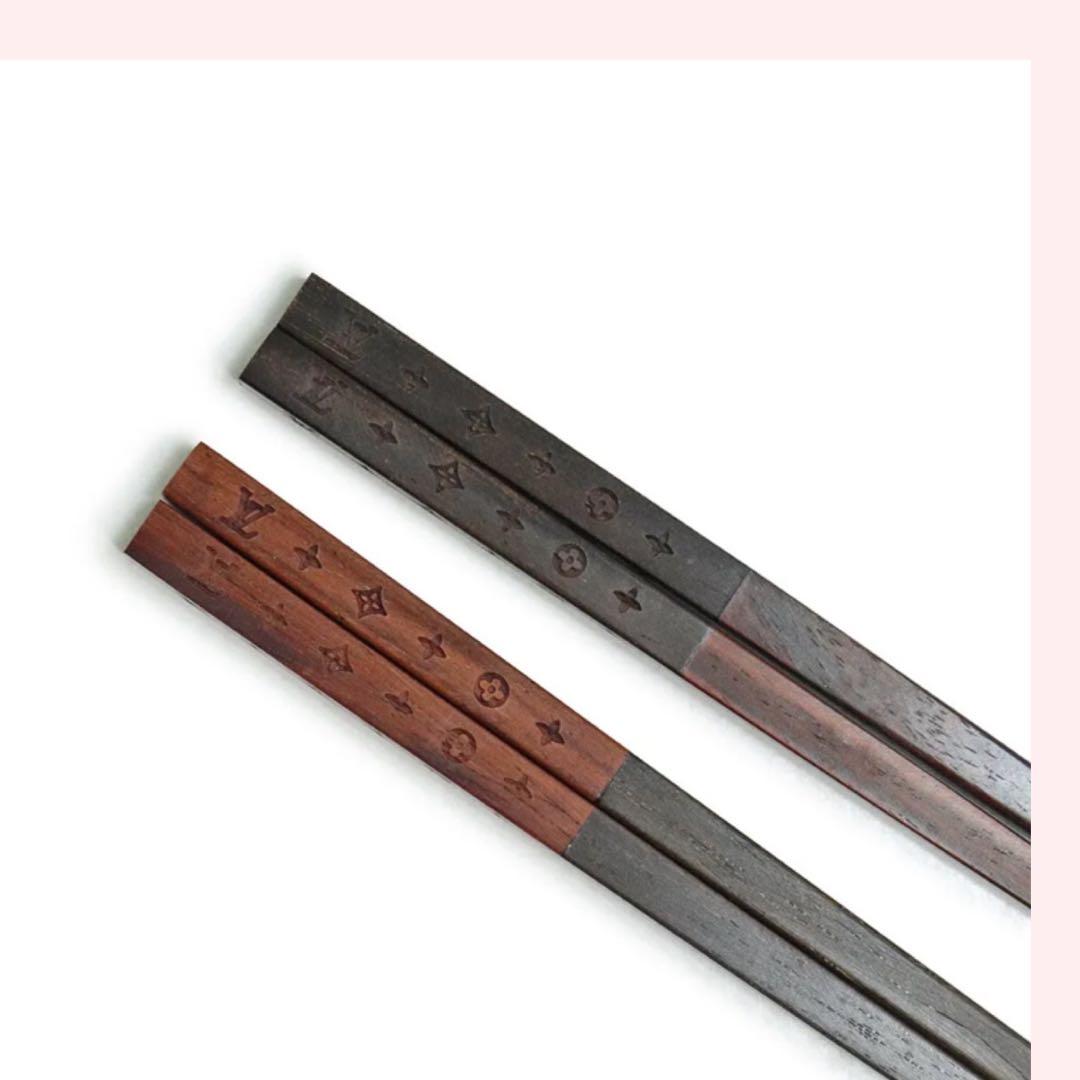 ルイ ヴィトン 箸セット25周年記念 限定モノグラム ウッド VIP箱付き