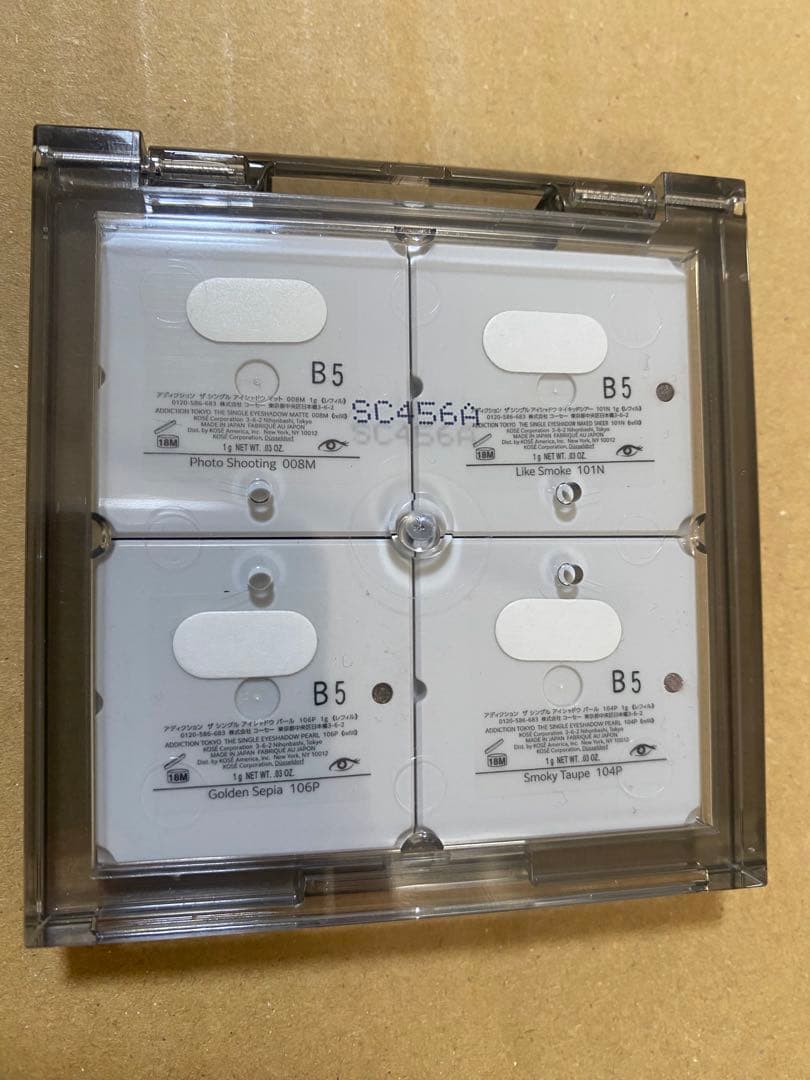 アディクション　アイシャドウ