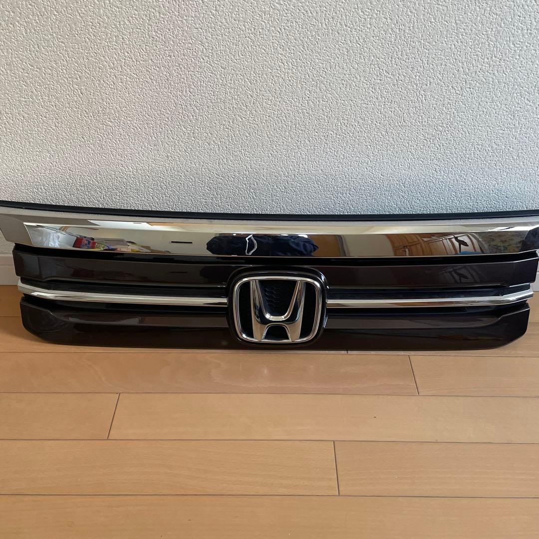 N-box JF1新車時取外し純正グリル