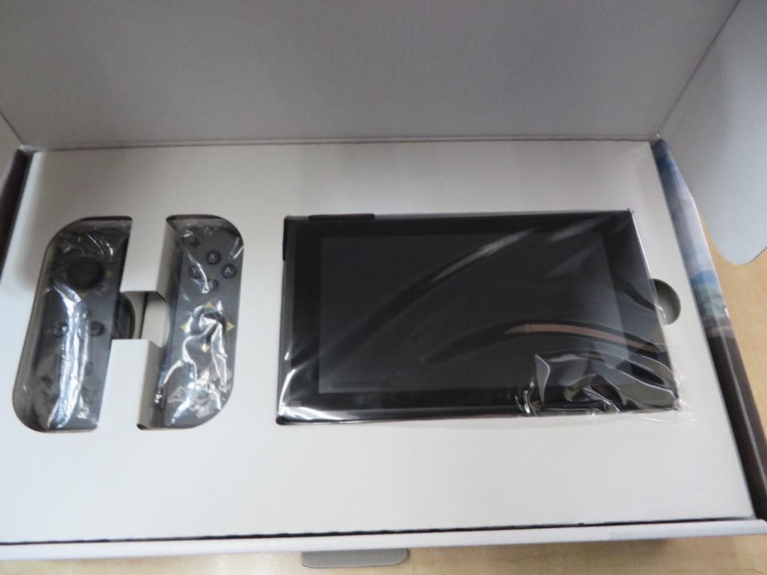 ニンテンドースイッチ本体　モンスターハンターライズSPエディション未使用