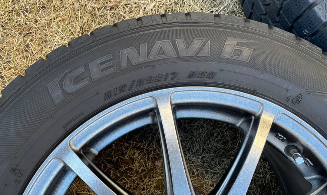 ★ ヴェルファイアで使用スタッドレスアイスナビ6 ホイール4本セット　くま