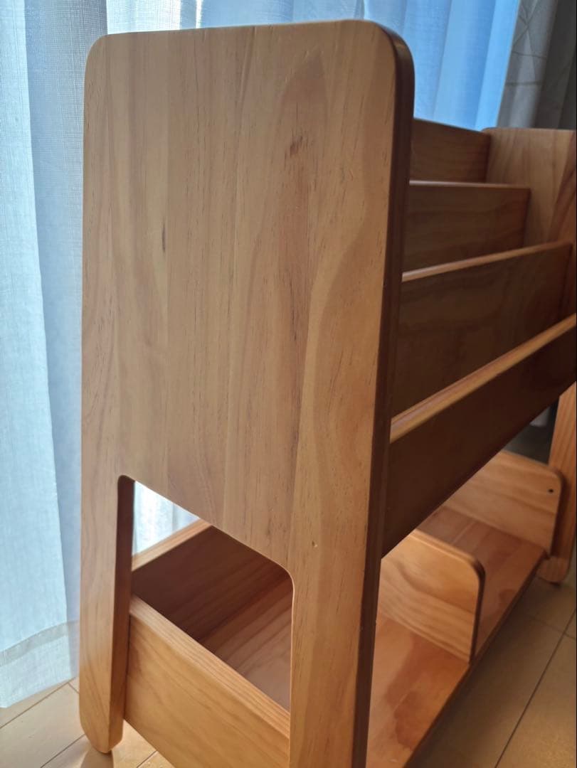 大和屋 ヤマトヤ　ノスタ　ブックシェルフ　絵本棚 本棚