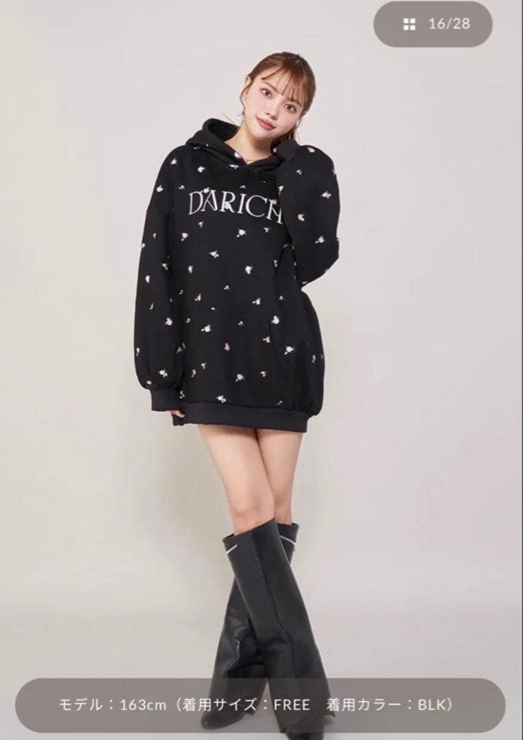 Darich ダーリッチ　フラワーエンブロイダリービッグフーディBLK