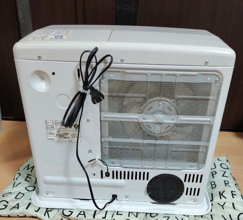 【美品】CORONA★ 石油ファンヒーター★ ホワイト