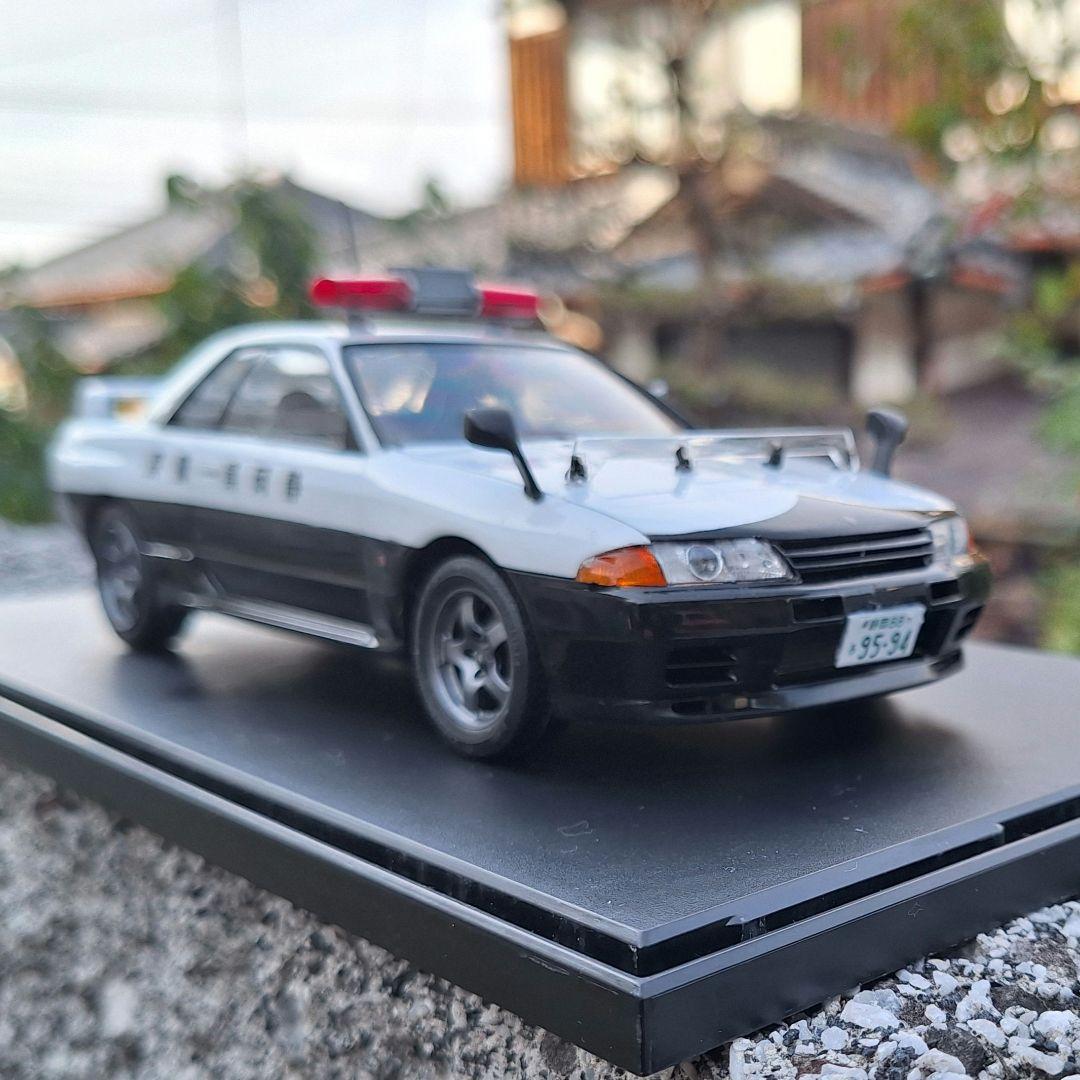 ハセガワR32GT-R パトカー アオシマR33GT-R ヴェイルサイド