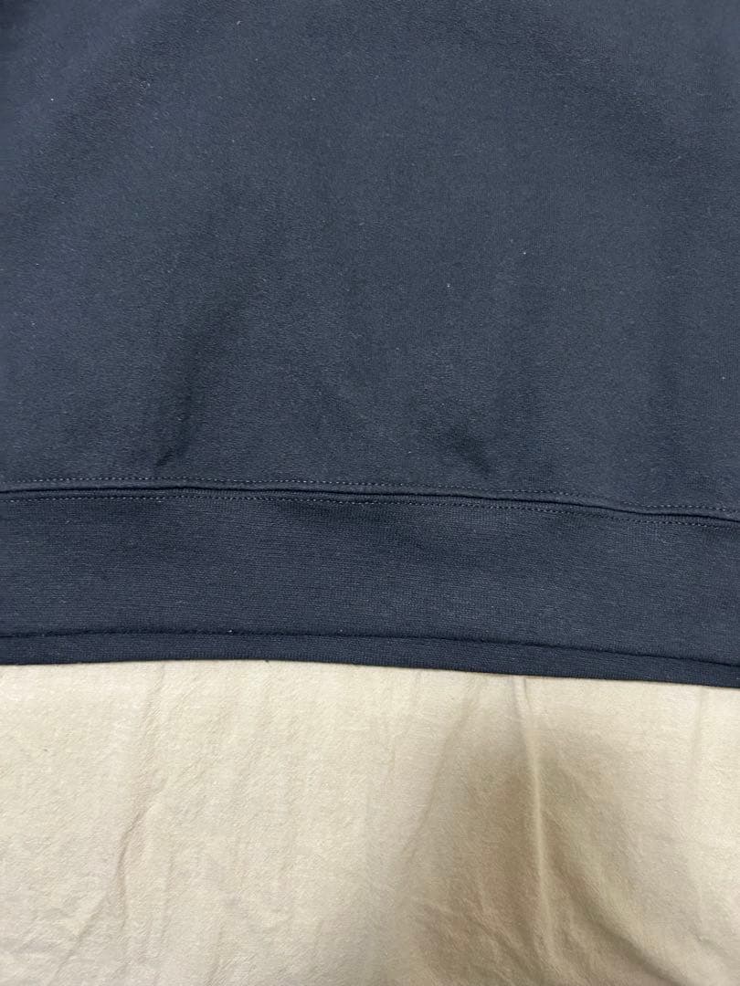 し*ん様 Creek ロゴ BLACK CREW NECK クルーネック トレー