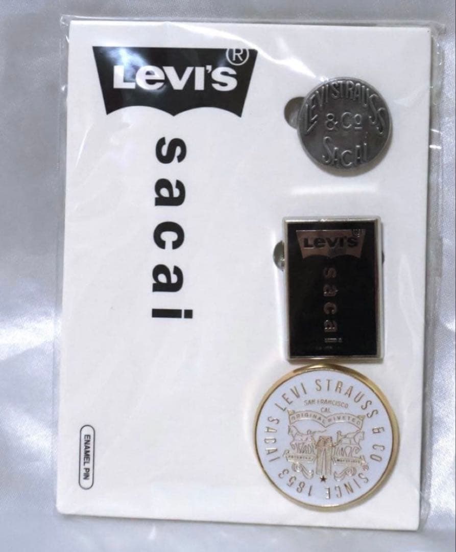 残り僅か【sacai x levi's】サカイ　リーバイス　ピンズ　シルバー