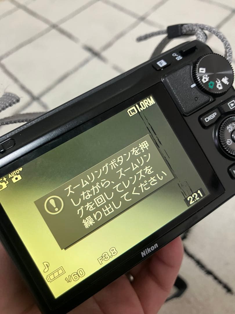 【訳あり】　ジャンク品　Nikon デジタル一眼レフカメラ